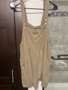 Casual Khaki Utility Overalls in olive
